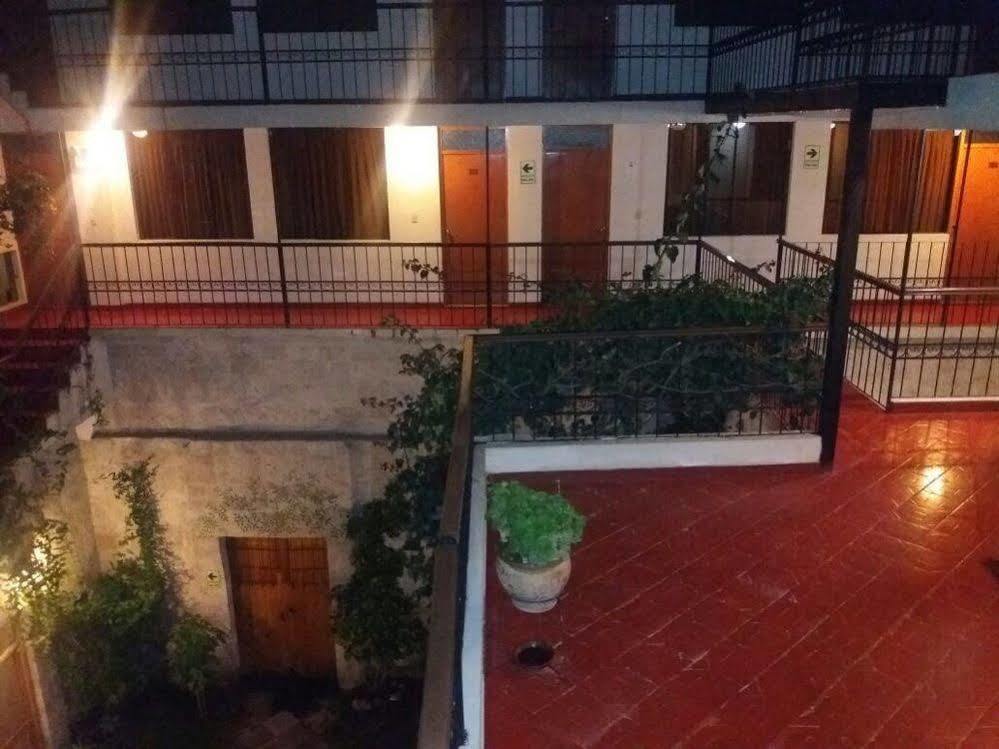 Hotel Mosna Arequipa Luaran gambar